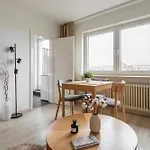Global Living - Design I Terrace I Kitchen I Smart-tv I Parking Space I 아파트 *
