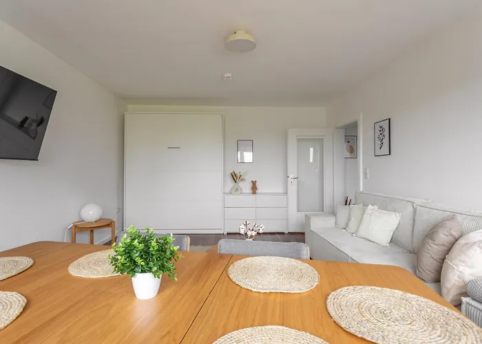Global Living - Design I Terrace I Kitchen I Smart-tv I Parking Space I Διαμέρισμα Μόναχο