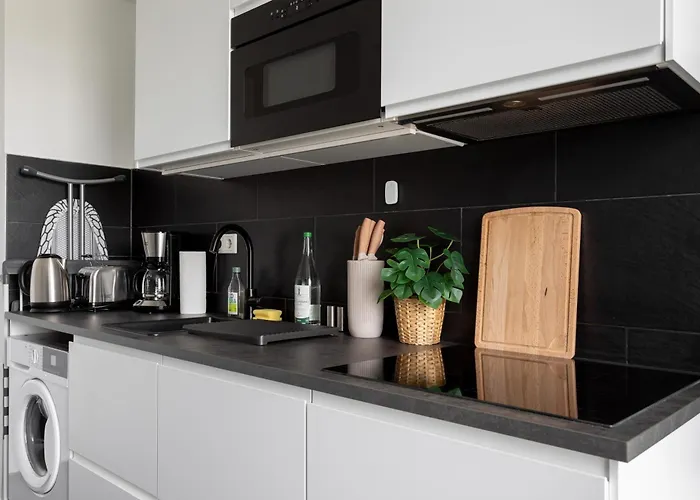 Global Living - Design I Terrace I Kitchen I Smart-tv I Parking Space I Διαμέρισμα Μόναχο