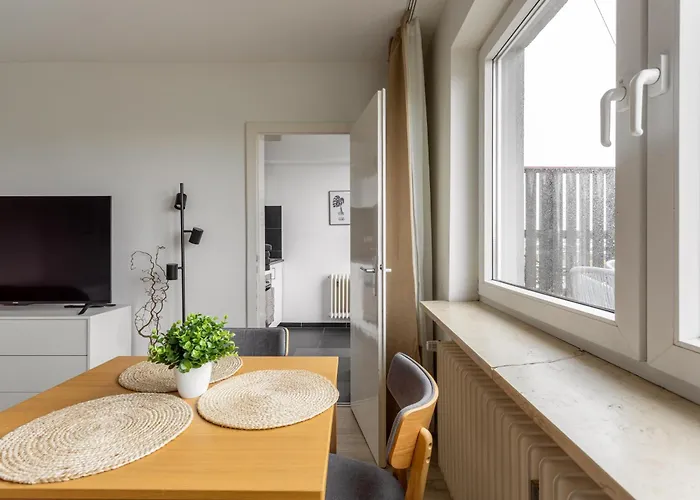 Global Living - Design I Terrace I Kitchen I Smart-tv I Parking Space I