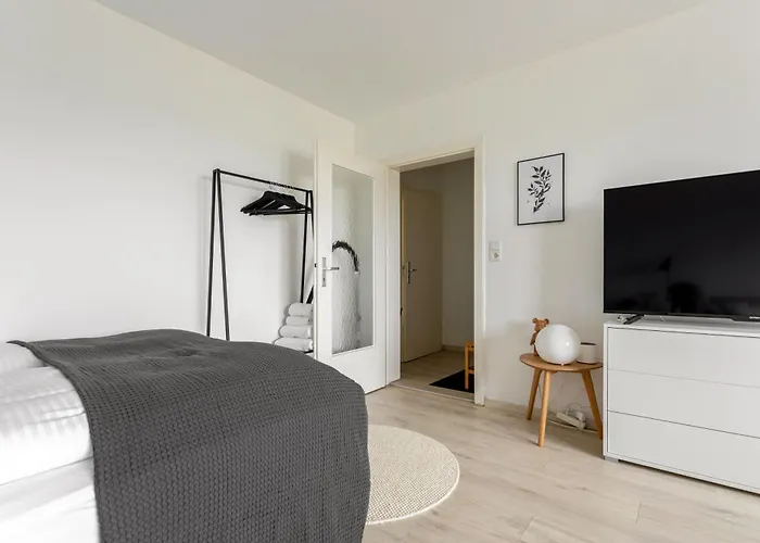 Global Living - Design I Terrace I Kitchen I Smart-tv I Parking Space I