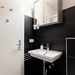 Global Living - Design I Terrace I Kitchen I Smart-tv I Parking Space I * ミュンヘン