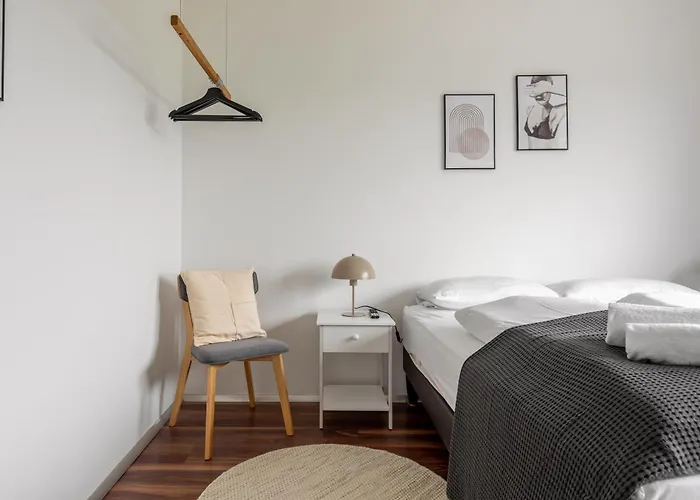 Global Living - Design I Terrace I Kitchen I Smart-tv I Parking Space I Lejlighed *