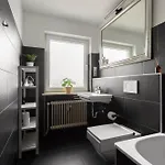 Global Living - Design I Terrace I Kitchen I Smart-tv I Parking Space I * München