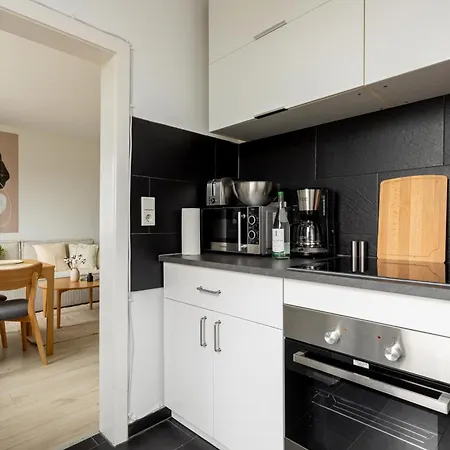 Apartmán Global Living - Design I Terrace I Kitchen I Smart-tv I Parking Space I