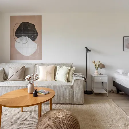 Global Living - Design I Terrace I Kitchen I Smart-tv I Parking Space I München