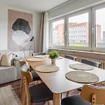 Global Living - Design I Terrace I Kitchen I Smart-tv I Parking Space I 아파트 *