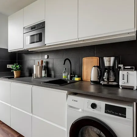Apartment Global Living - Design I Terrace I Kitchen I Smart-tv I Parking Space I Munich