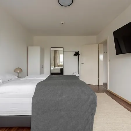 Global Living - Design I Terrace I Kitchen I Smart-tv I Parking Space I Munich