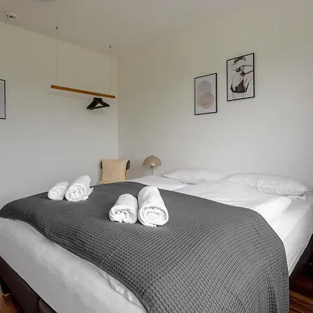 Global Living - Design I Terrace I Kitchen I Smart-tv I Parking Space I Apartment