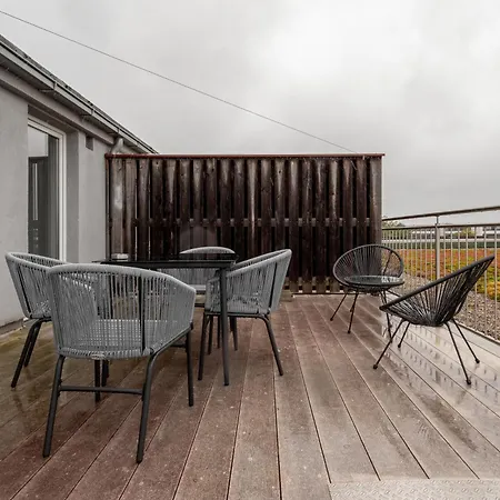 Global Living - Design I Terrace I Kitchen I Smart-tv I Parking Space I Munich